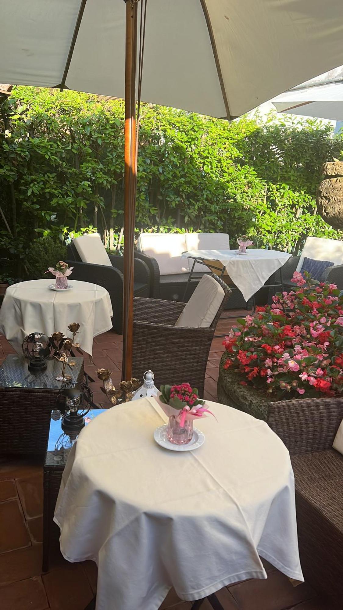 Luxury Corte Di Re Artu Лукка Экстерьер фото