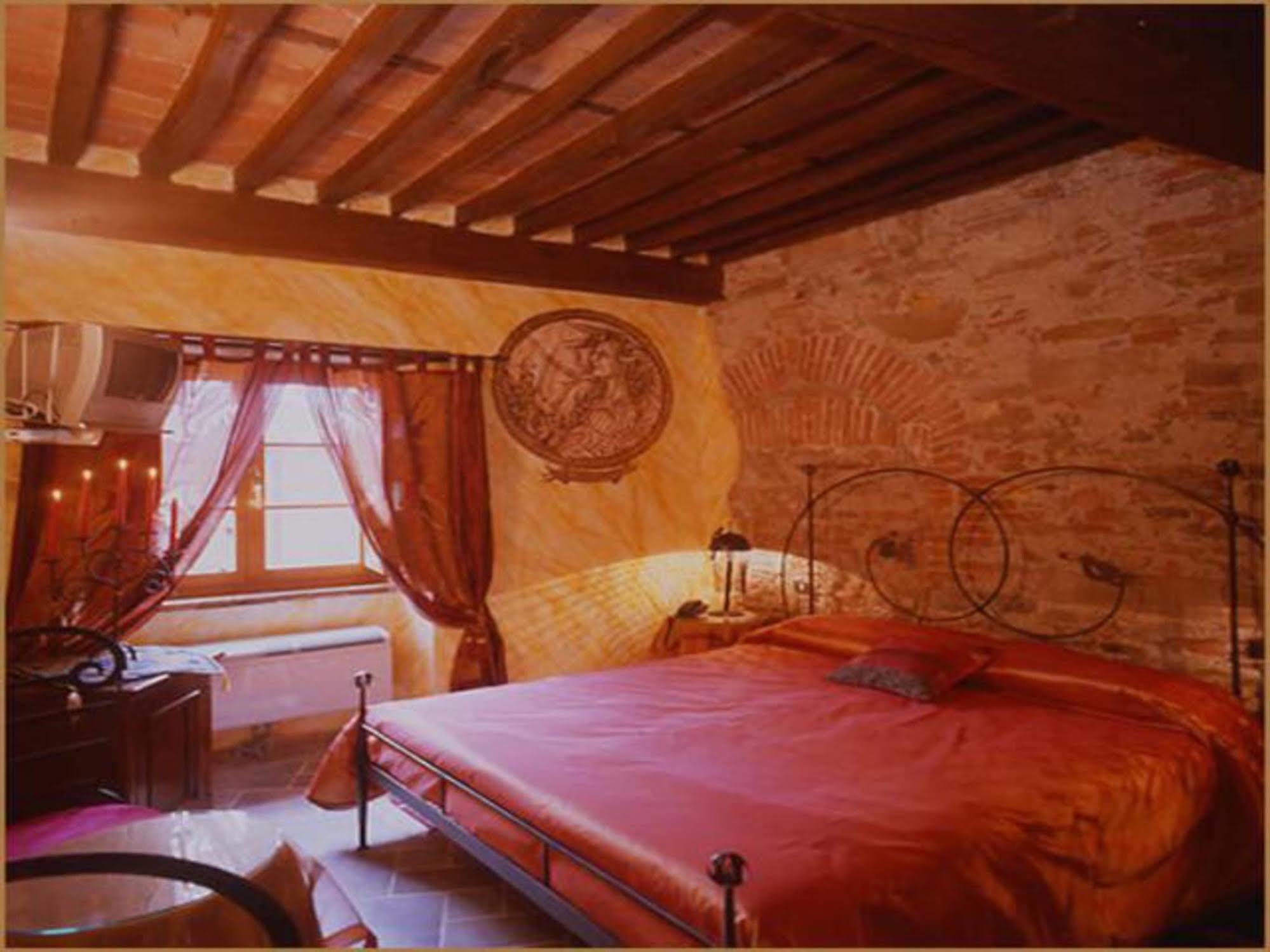 Luxury Corte Di Re Artu Лукка Экстерьер фото